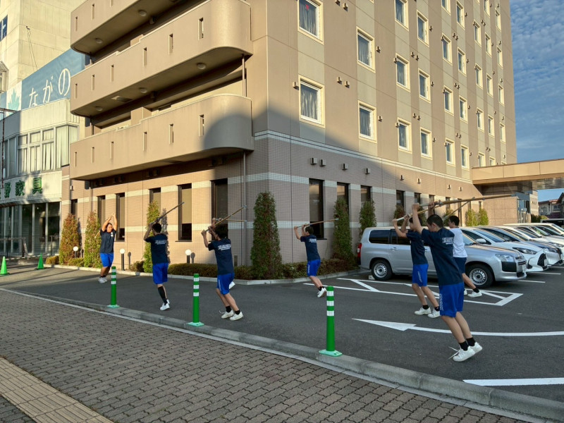 朝